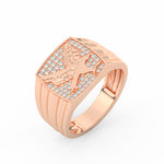 Load image into Gallery viewer, 2Ct Round Cut Moissanite Men’s Flying Eagle Ring – 14K Yellow Gold Plated